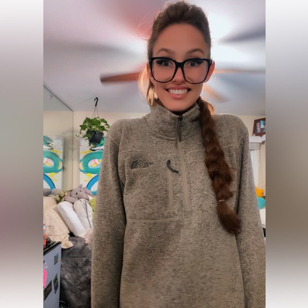 The North Face Tan Fleece Pullover - Picture 4 of 17